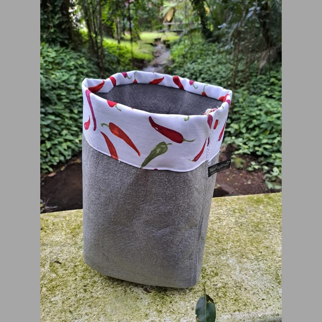15lt with Chilli trim (WHITE) Each